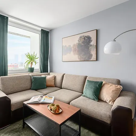 Lumina I 3-rooms With Parking I Ac I Balcony Apartment *