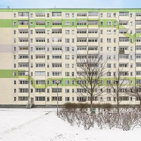 Lumina I 3-rooms With Parking I Ac I Balcony Apartment