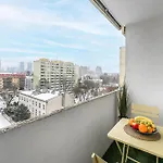 Lumina 3-rooms With Parking Daire